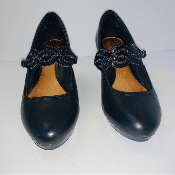clarks mary jane pumps